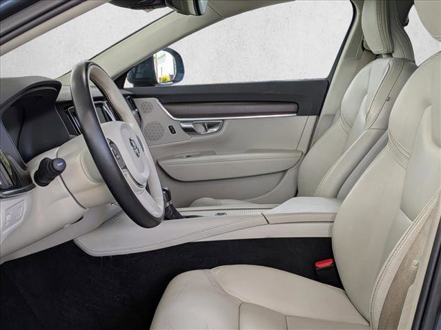 Used 2019 Volvo V90 T5 Cross Country w/ Advanced Package image 17