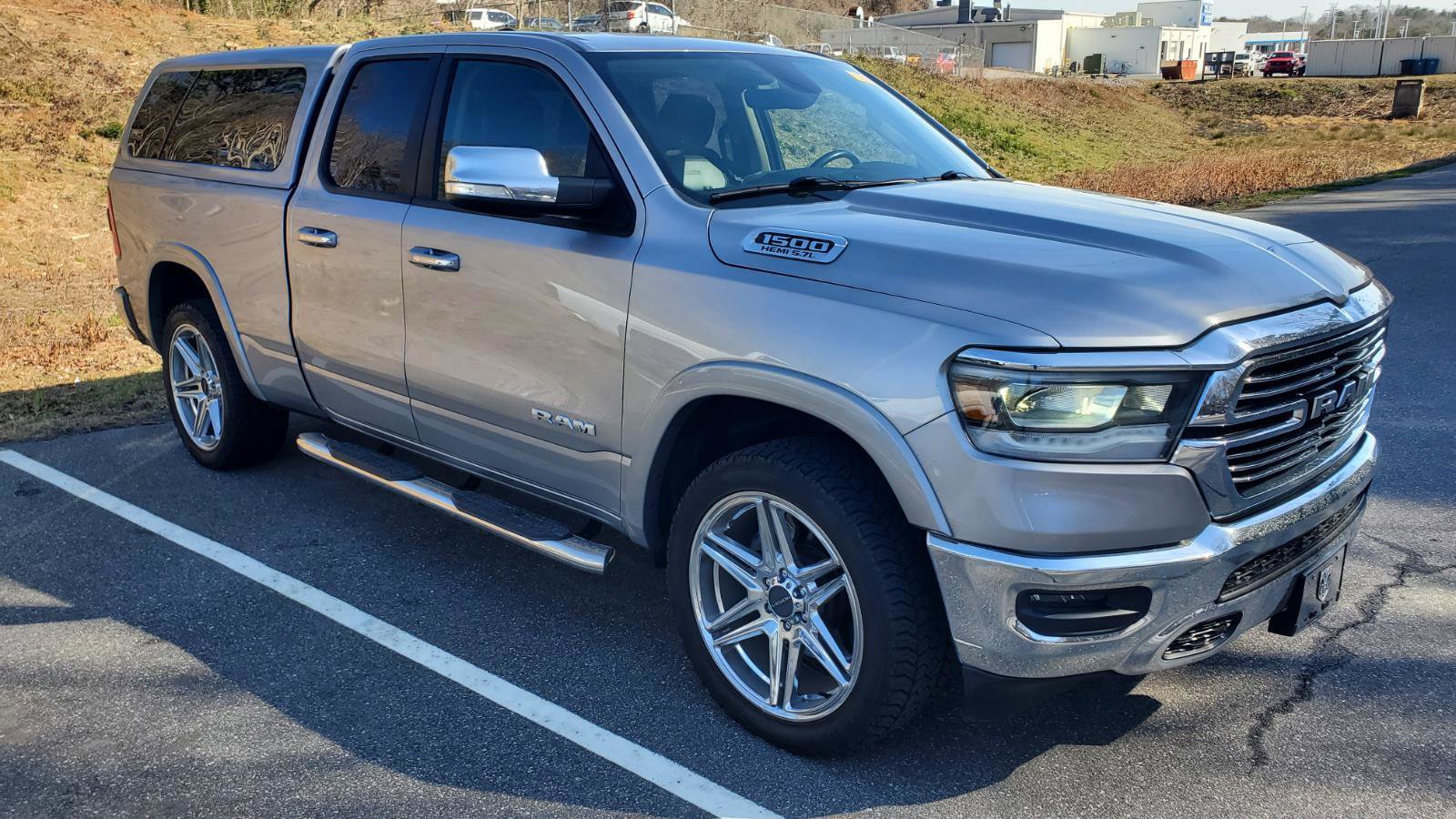 Used 2019 RAM 1500 Laramie image 2
