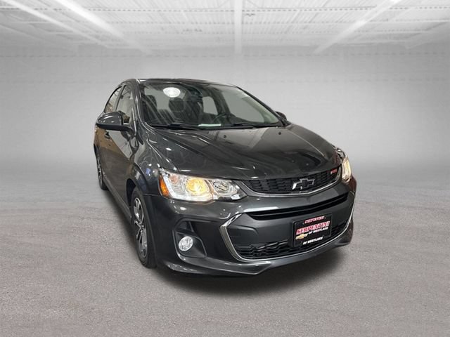 Used 2020 Chevrolet Sonic LT w/ Convenience Package FWD image 3