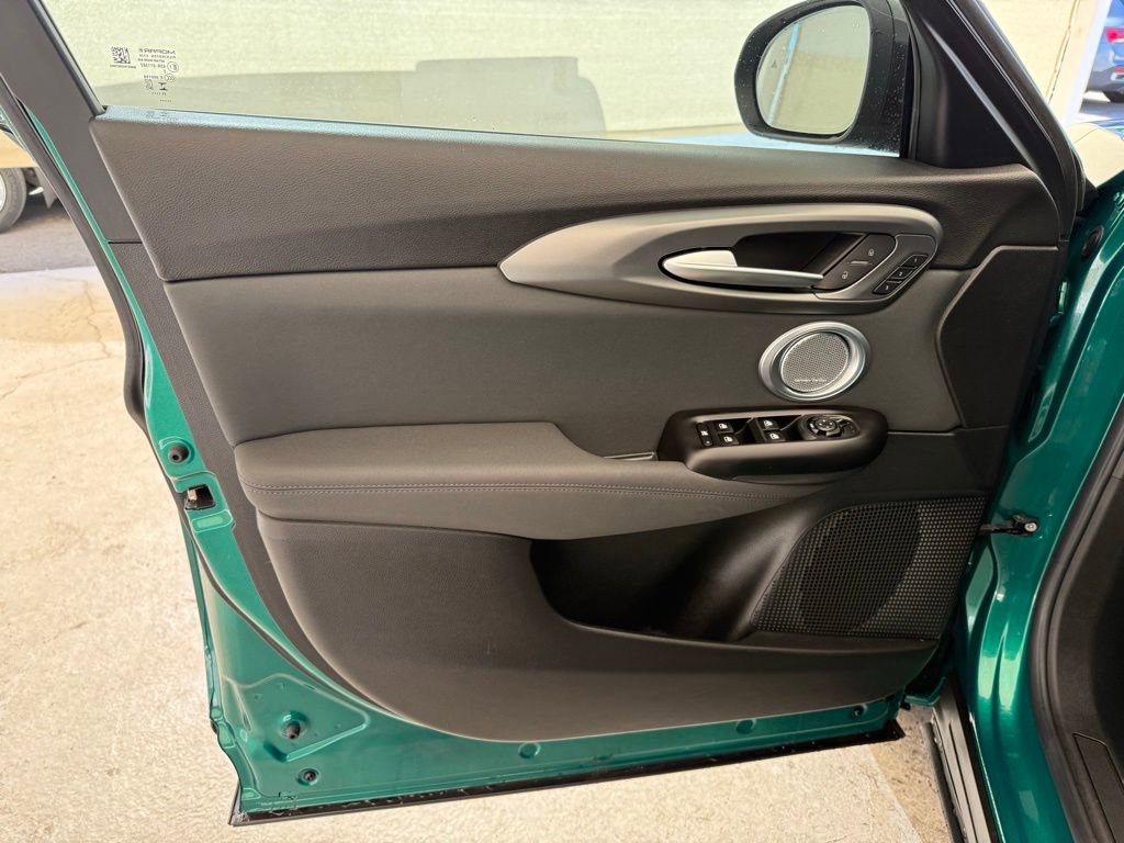 New 2024 Alfa Romeo Tonale Ti AWD/4WD image 26