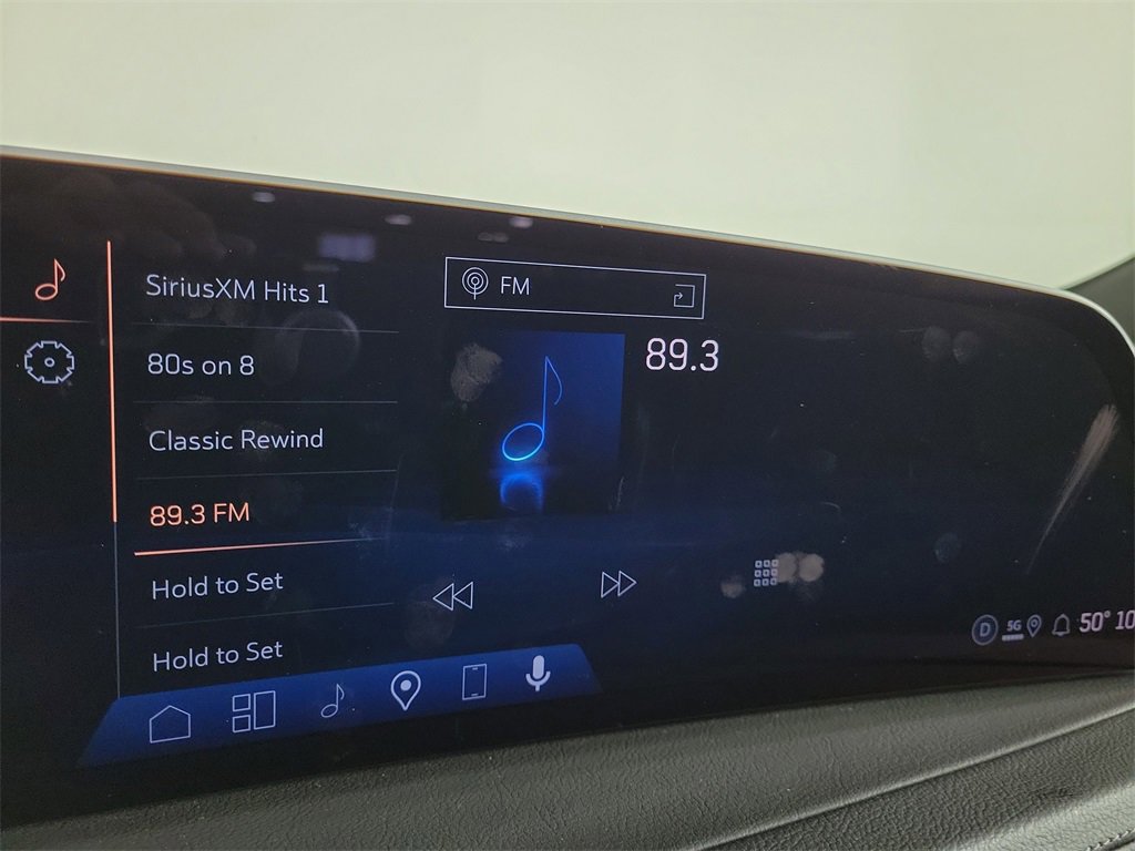 Certified 2025 Cadillac XT4 Premium Luxury image 25