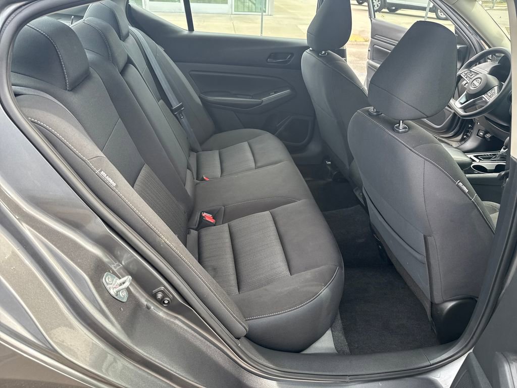 Used 2024 Nissan Altima 2.5 SV image 32