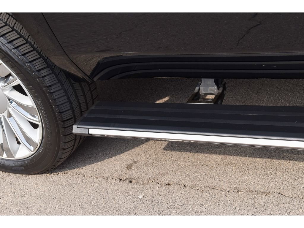 Used 2019 Cadillac Escalade ESV Platinum RWD image 31