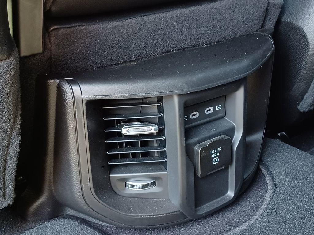 Used 2026 RAM 2500 Laramie AWD/4WD image 35