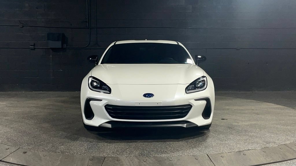 Used 2024 Subaru BRZ Limited w/ Popular Package 2 RWD video 2