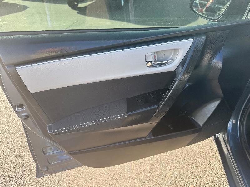 Used 2019 Toyota Corolla LE image 10