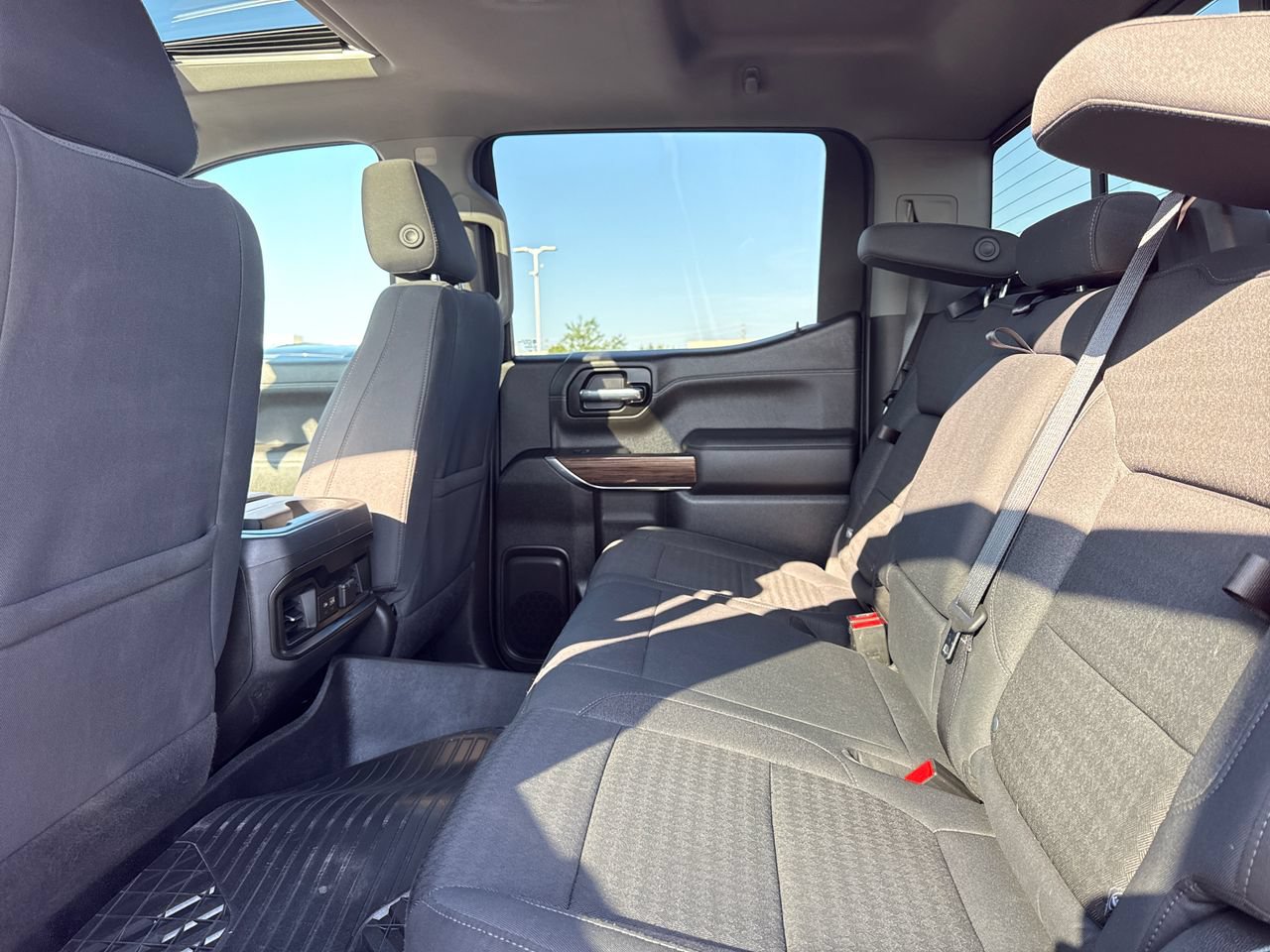 Used 2021 Chevrolet Silverado 1500 RST w/ True North Edition Plus AWD/4WD image 15