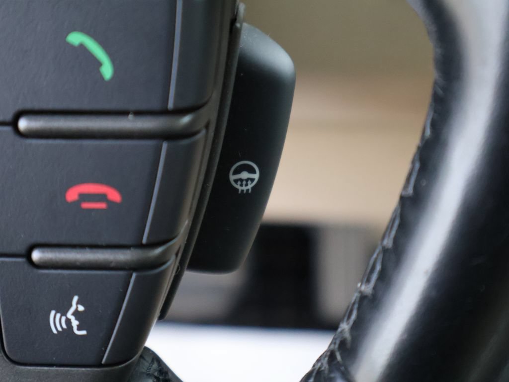 Used 2012 Land Rover LR4 HSE AWD/4WD image 36