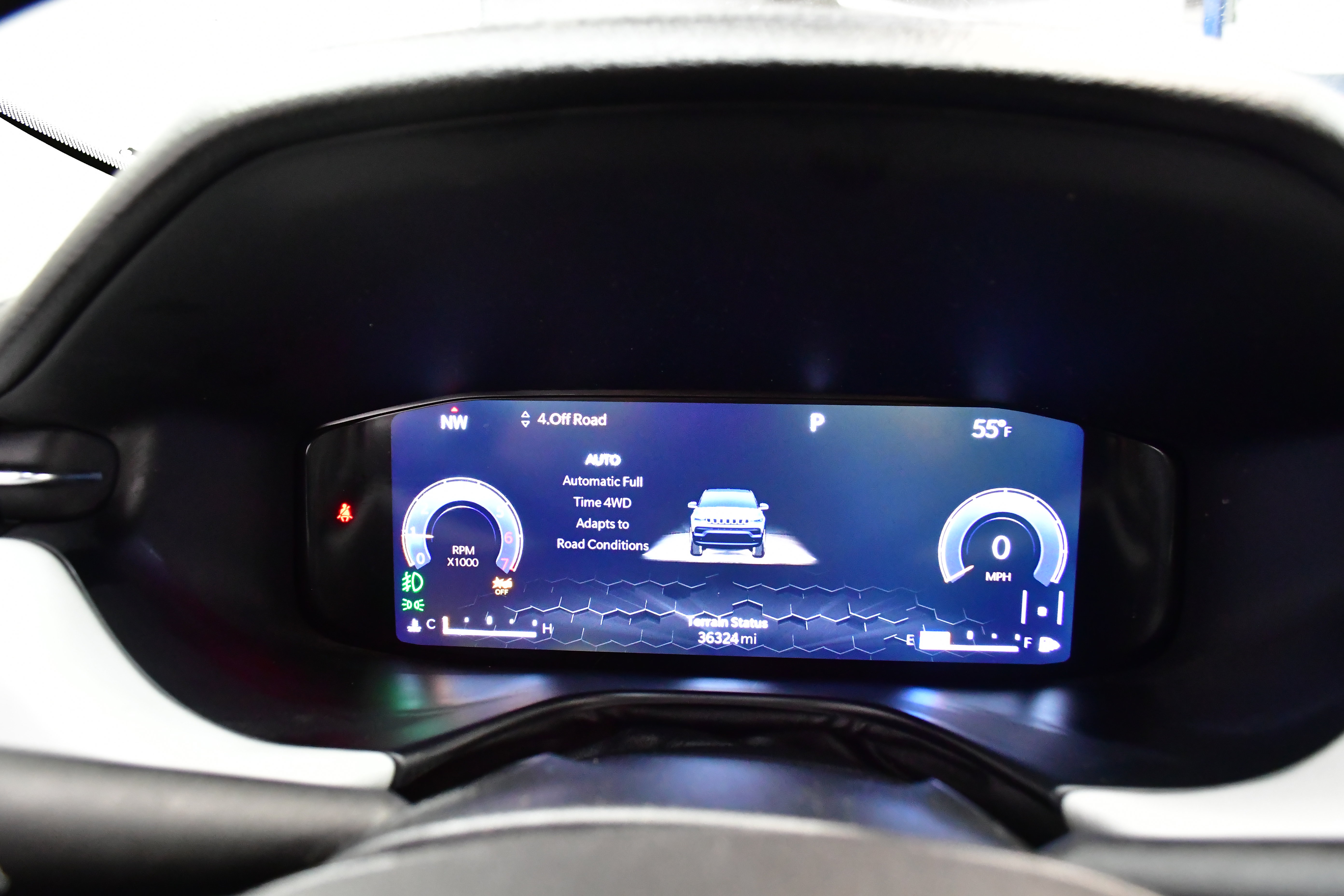 Used 2022 Jeep Compass Limited w/ Elite Group image 27