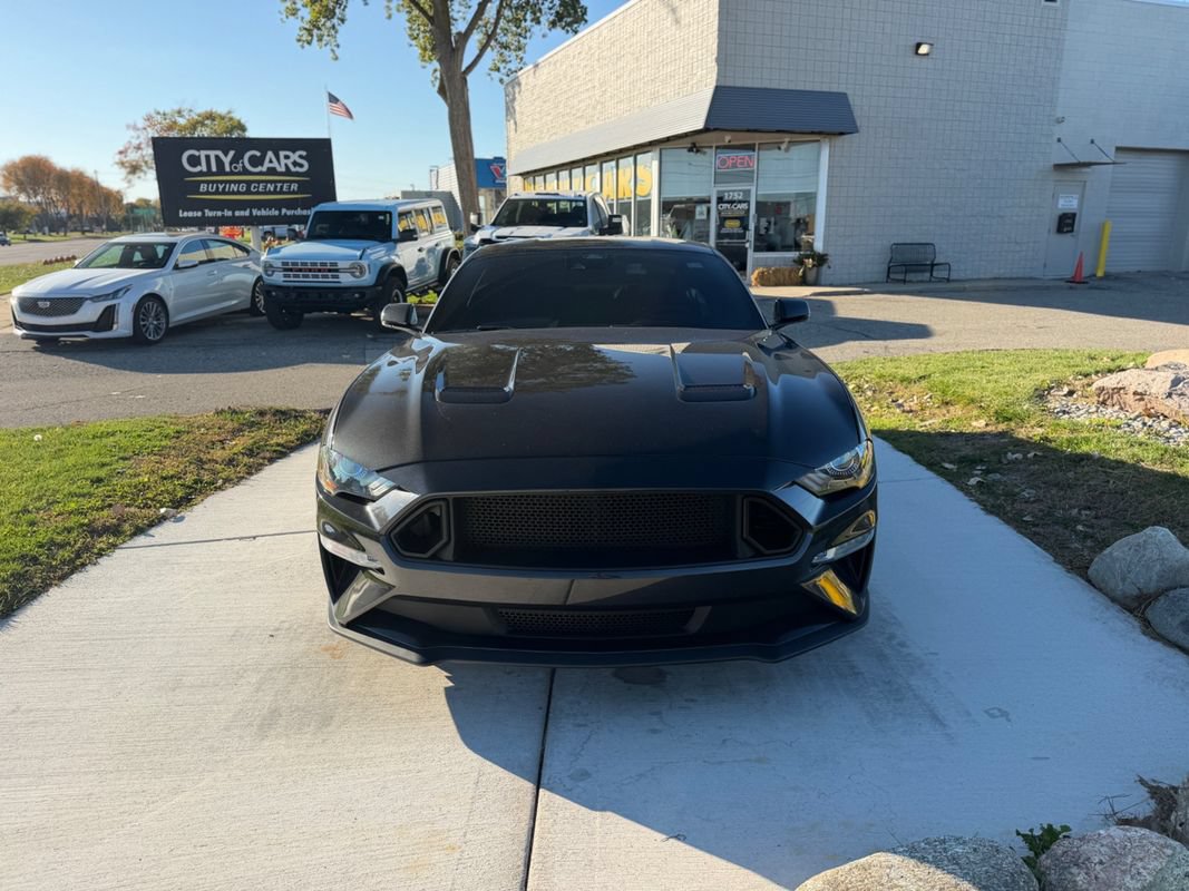 Used 2023 Ford Mustang GT Premium w/ Equipment Group 401A RWD image 2