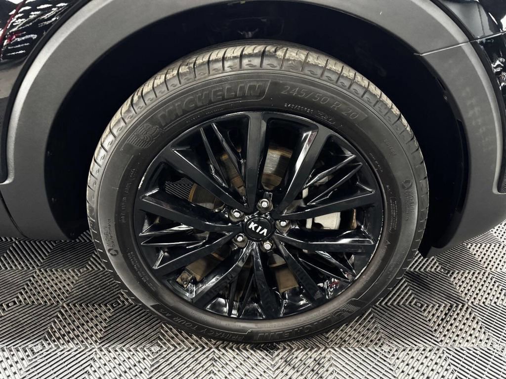 Used 2020 Kia Telluride SX image 18