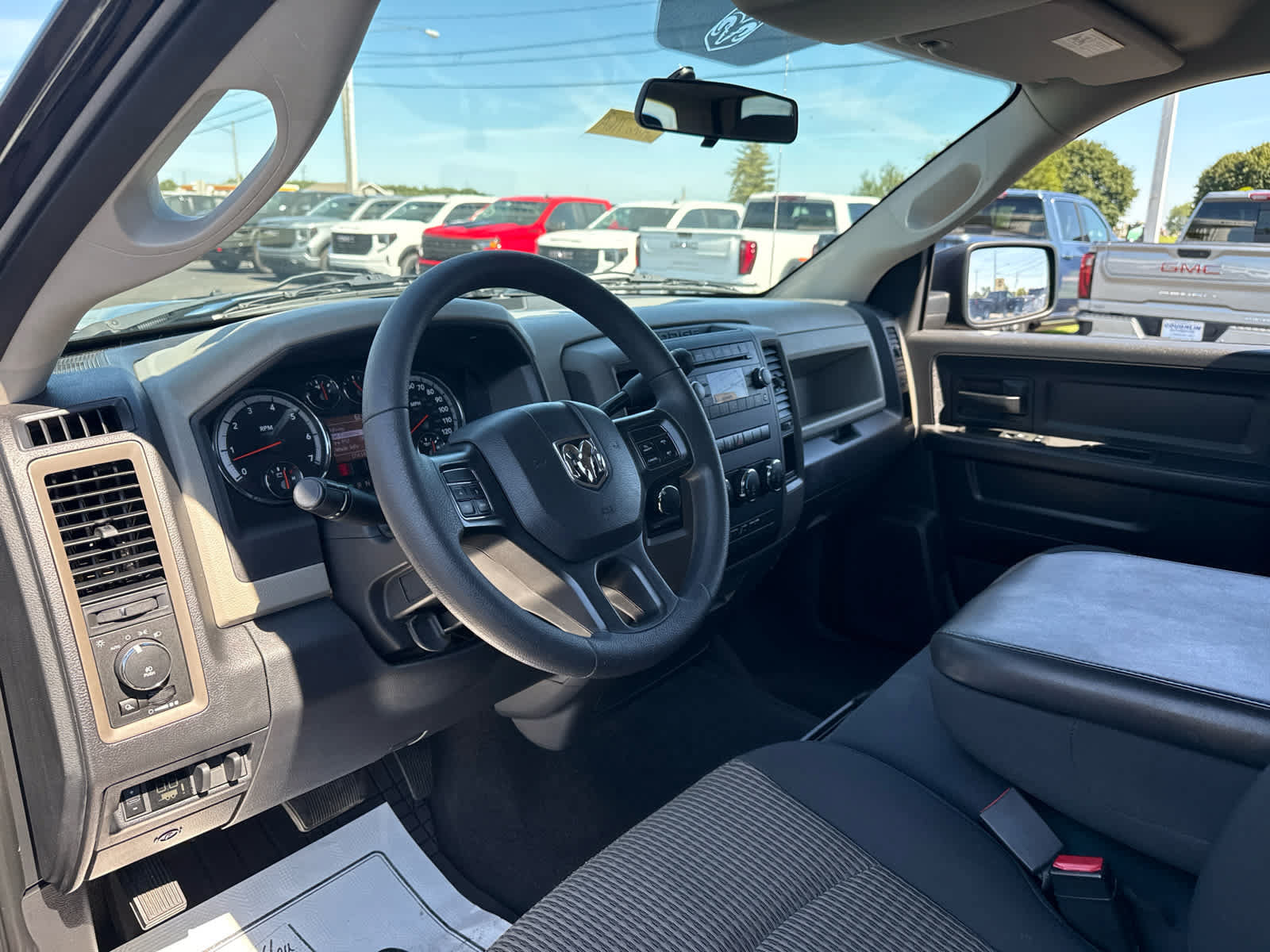 Used 2012 RAM 1500 Express w/ ST Popular Equipment Group AWD/4WD image 12