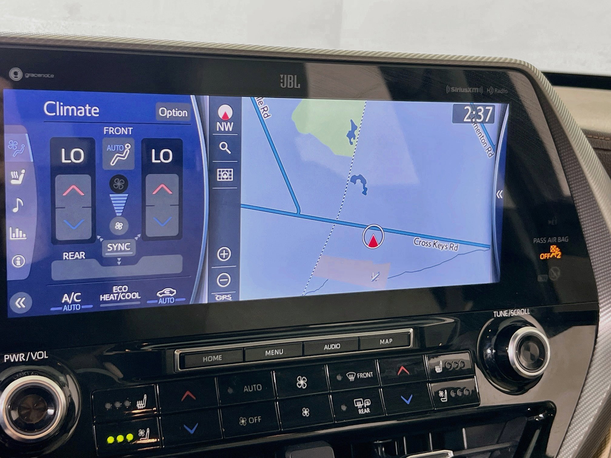 Used 2021 Toyota Highlander Platinum image 13