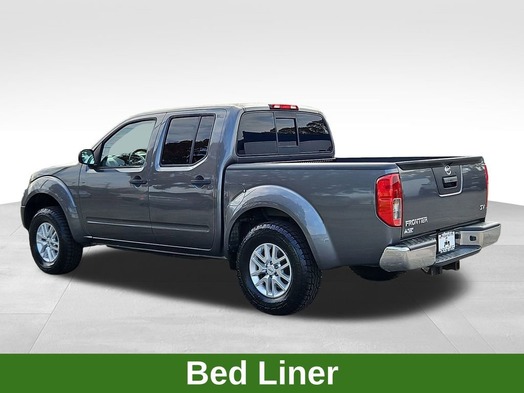 Used 2019 Nissan Frontier SV image 5