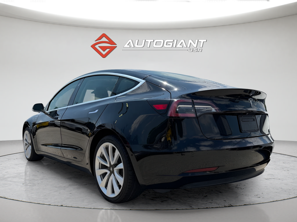 Used 2019 Tesla Model 3 Mid Range RWD image 5