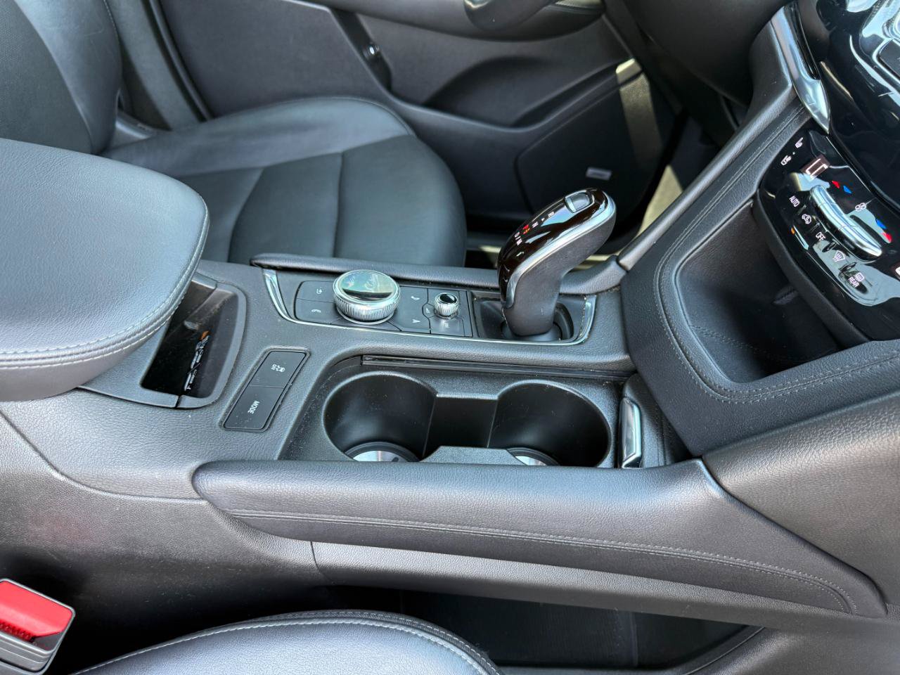 Used 2020 Cadillac XT6 Sport AWD/4WD image 18