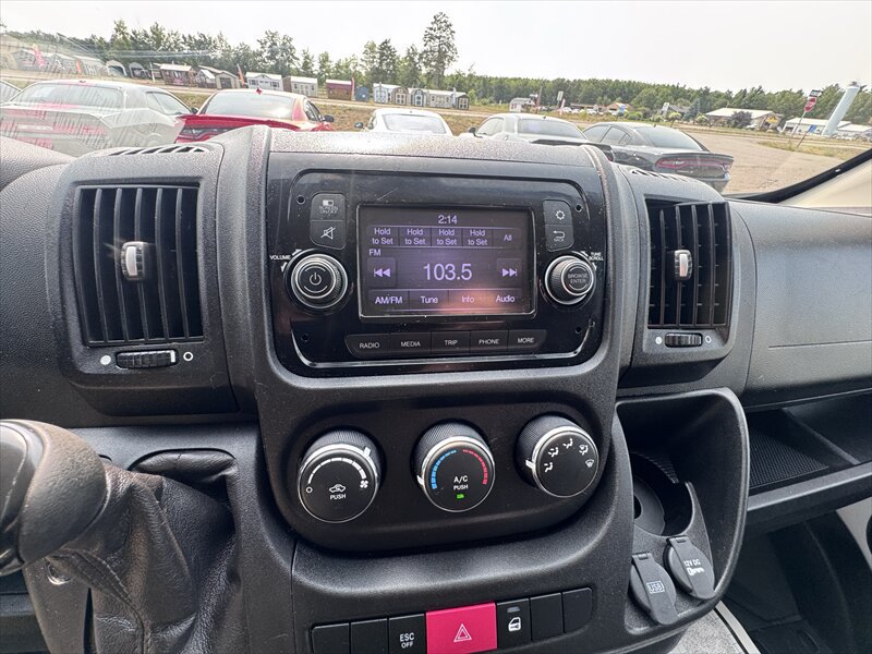 Used 2021 RAM ProMaster 3500 FWD image 13