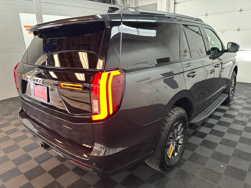 Used 2026 Ford Expedition Tremor AWD/4WD image 9