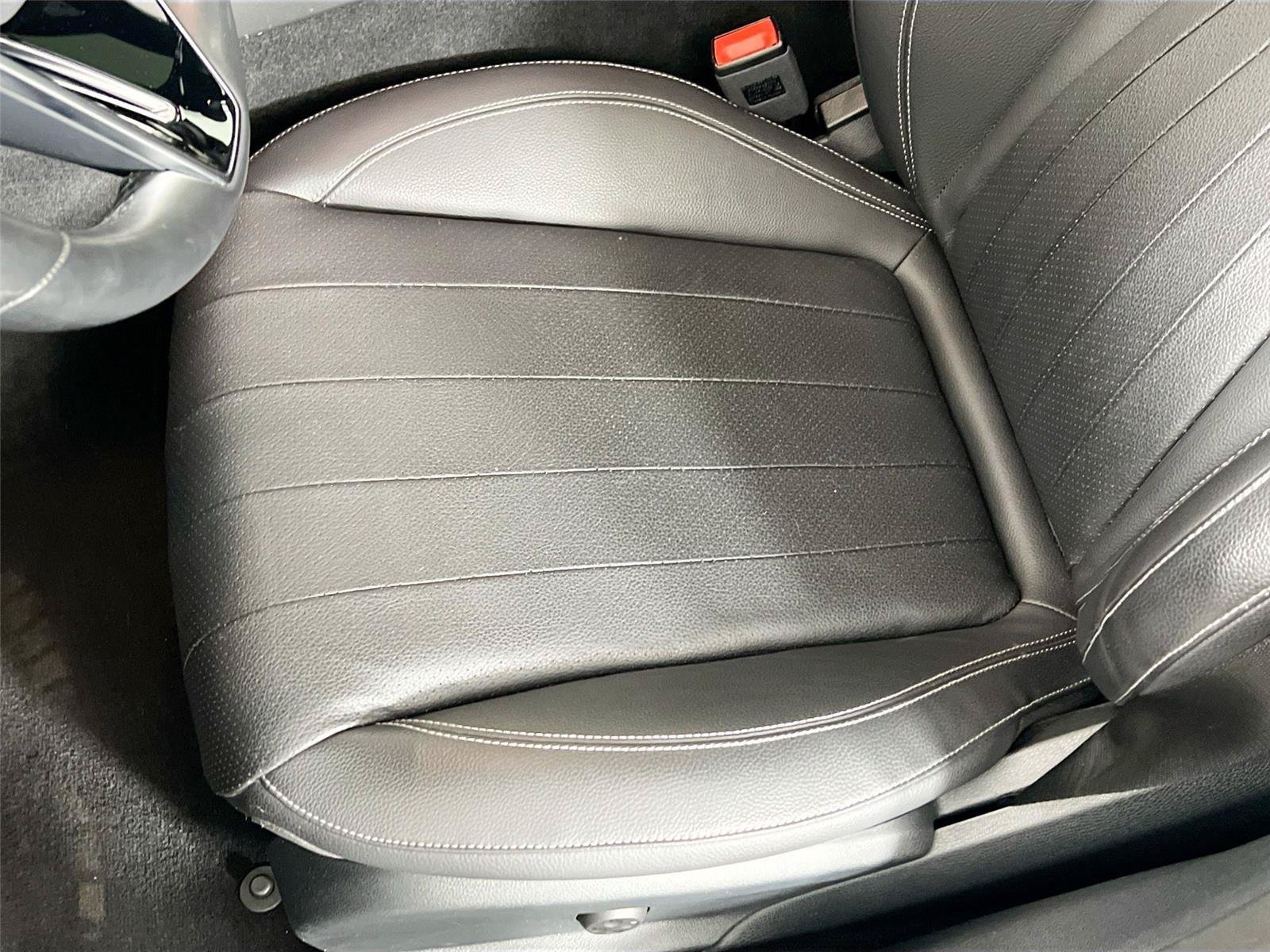 Certified 2023 Mercedes-Benz E 450 4MATIC Sedan image 21