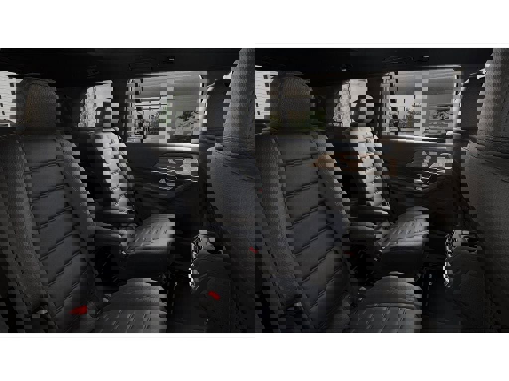 New 2026 Mercedes-Benz GLS 450 4MATIC image 5