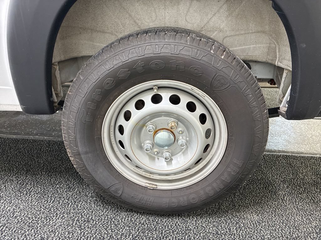 Used 2025 RAM ProMaster 2500 w/ Safety Group FWD image 10
