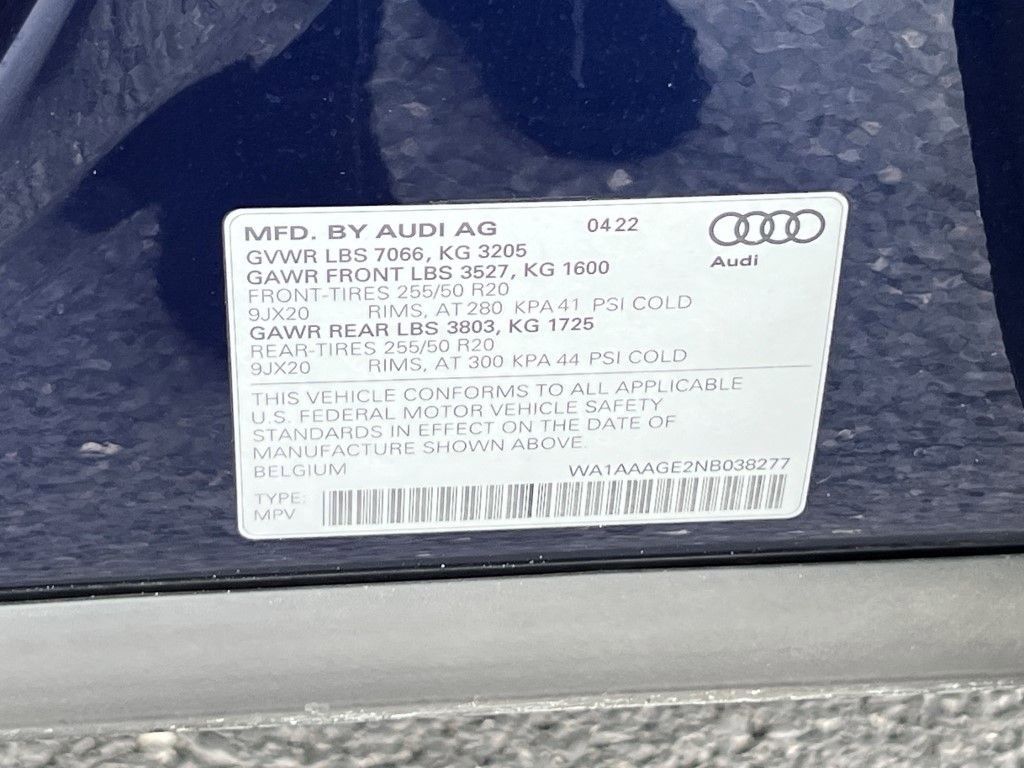 Certified 2022 Audi e-tron Premium w/ Convenience Plus Package image 40
