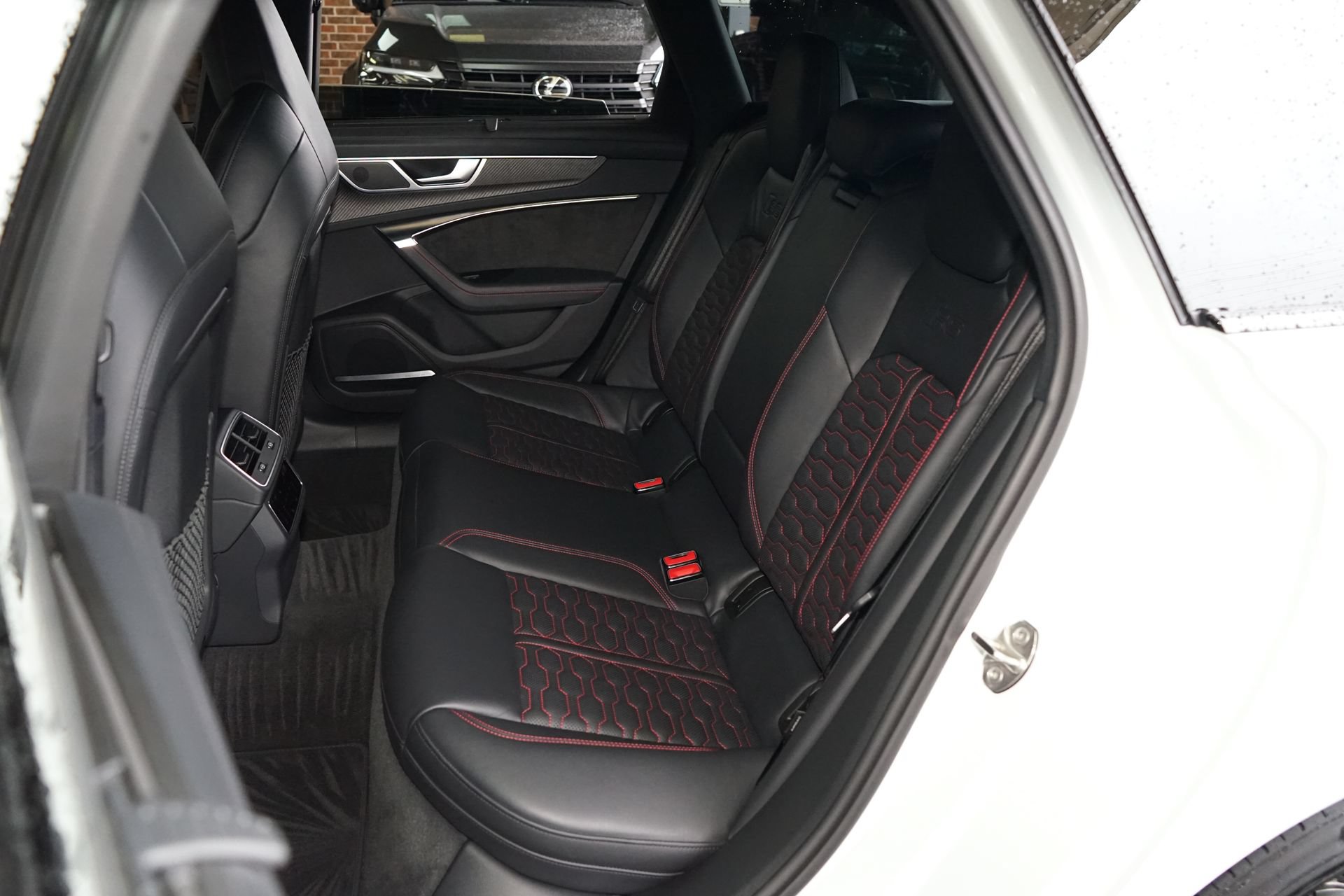 Used 2021 Audi RS 6 w/ Executive Package AWD/4WD image 24