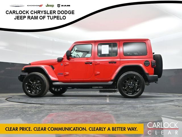 Used 2025 Jeep Wrangler Sahara image 39