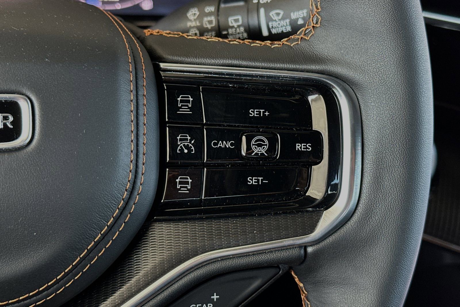 New 2024 Jeep Grand Wagoneer Series III w/ Quick Order Packagew 28T image 32