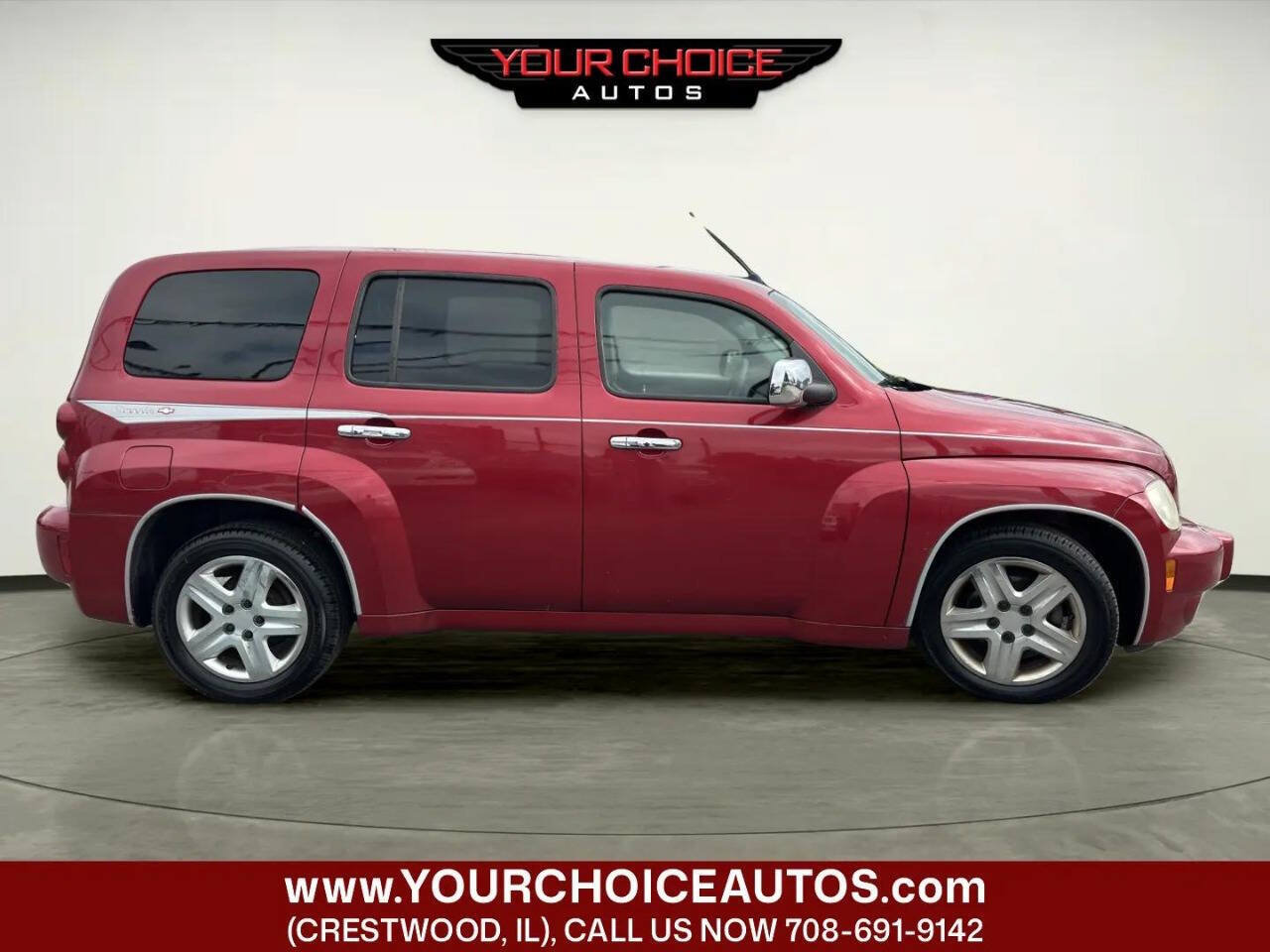 Used 2010 Chevrolet HHR LT FWD image 6