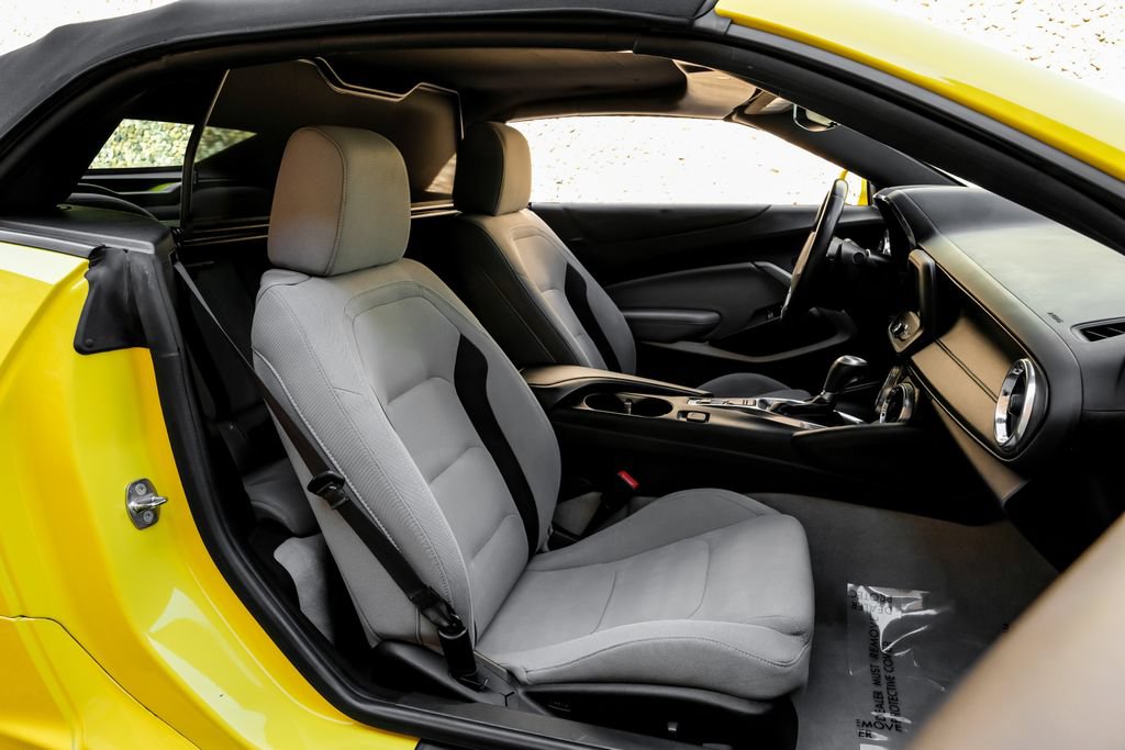 Used 2018 Chevrolet Camaro LT w/ RS Package RWD image 39