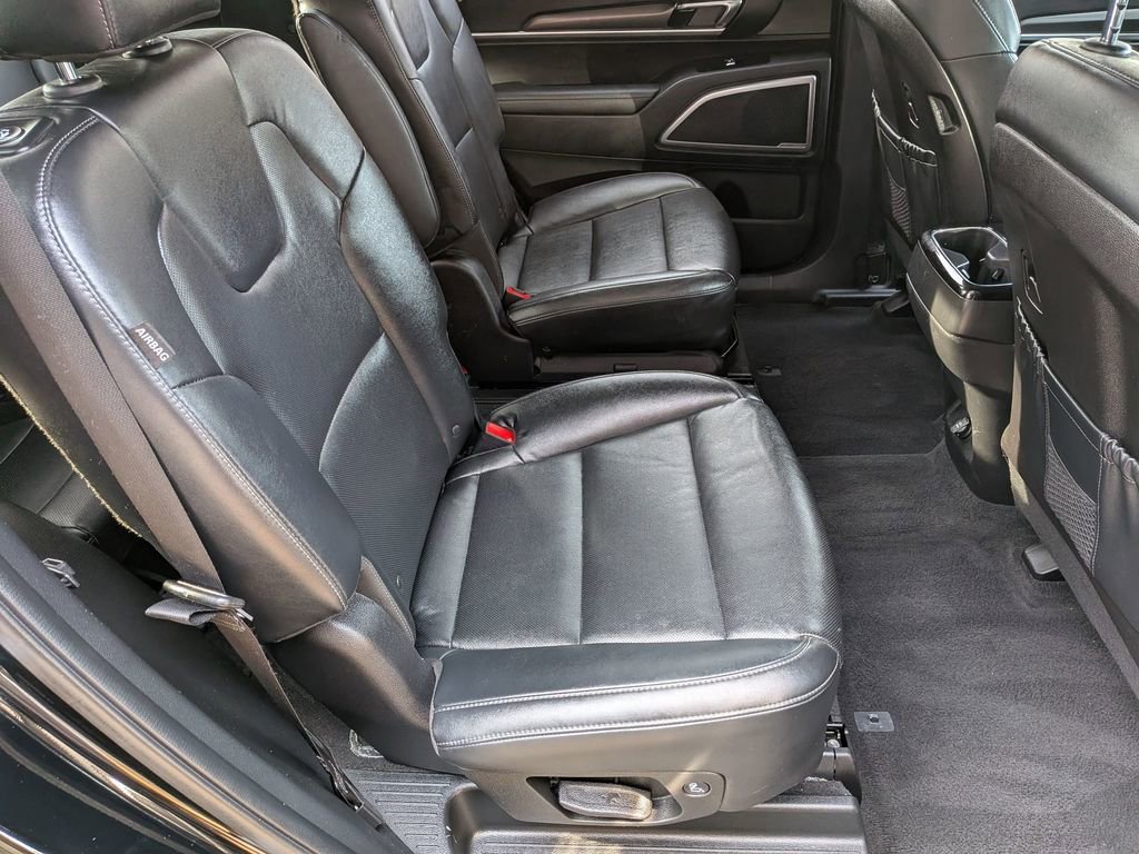 Certified 2023 Kia Telluride S w/ S Sunroof Package image 29