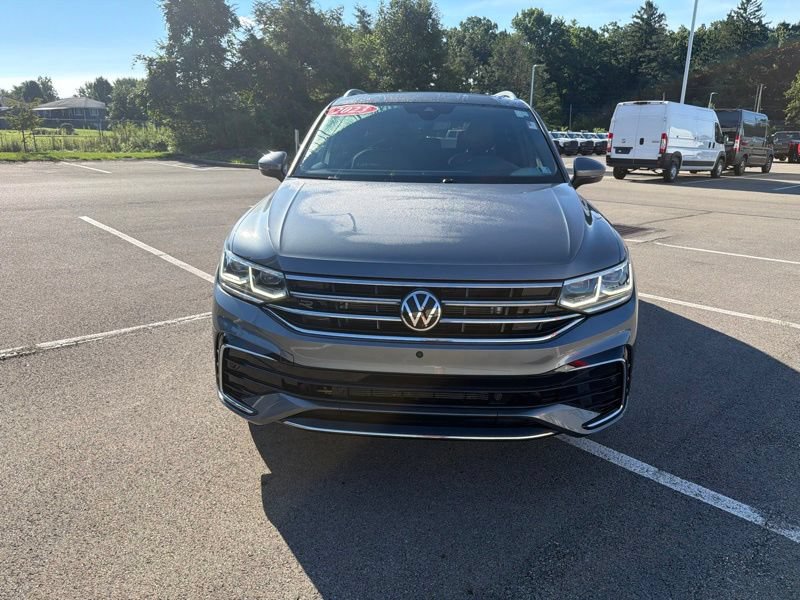 Used 2023 Volkswagen Tiguan SEL R-Line AWD/4WD image 8