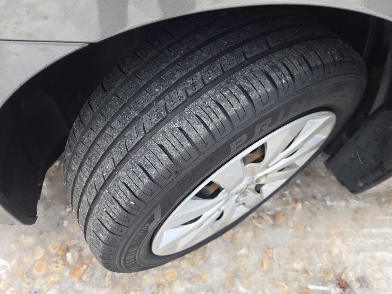 Used 2019 Nissan Sentra S image 10