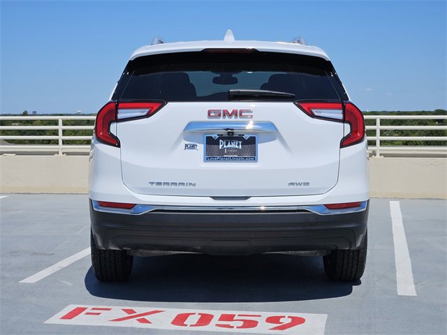 Used 2024 GMC Terrain SLT image 6