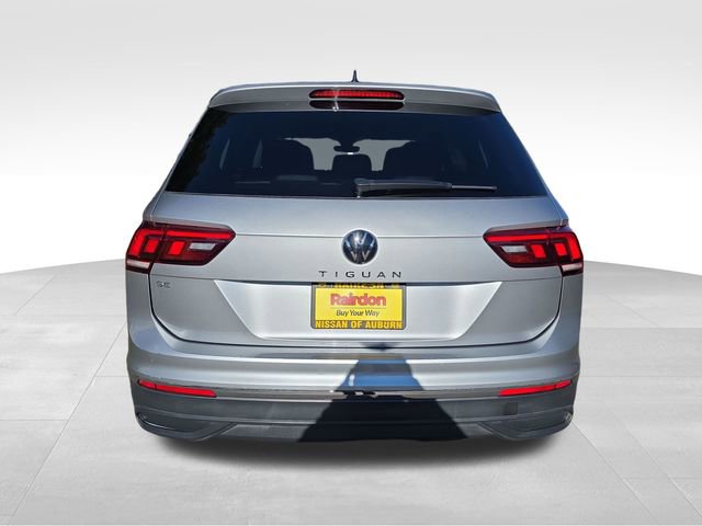 Used 2024 Volkswagen Tiguan SE image 6