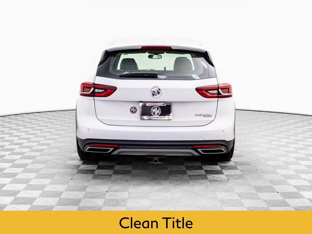 Used 2019 Buick Regal Essence w/ Driver Confidence Package I image 4