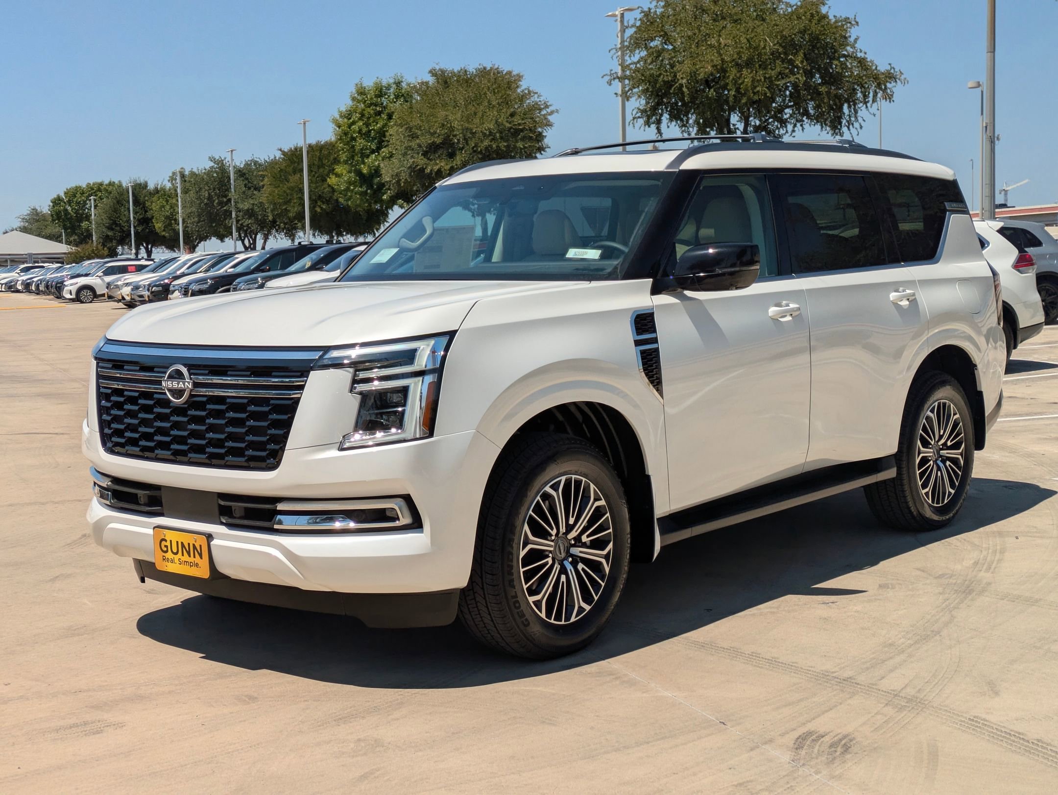 New 2026 Nissan Armada Platinum image 7