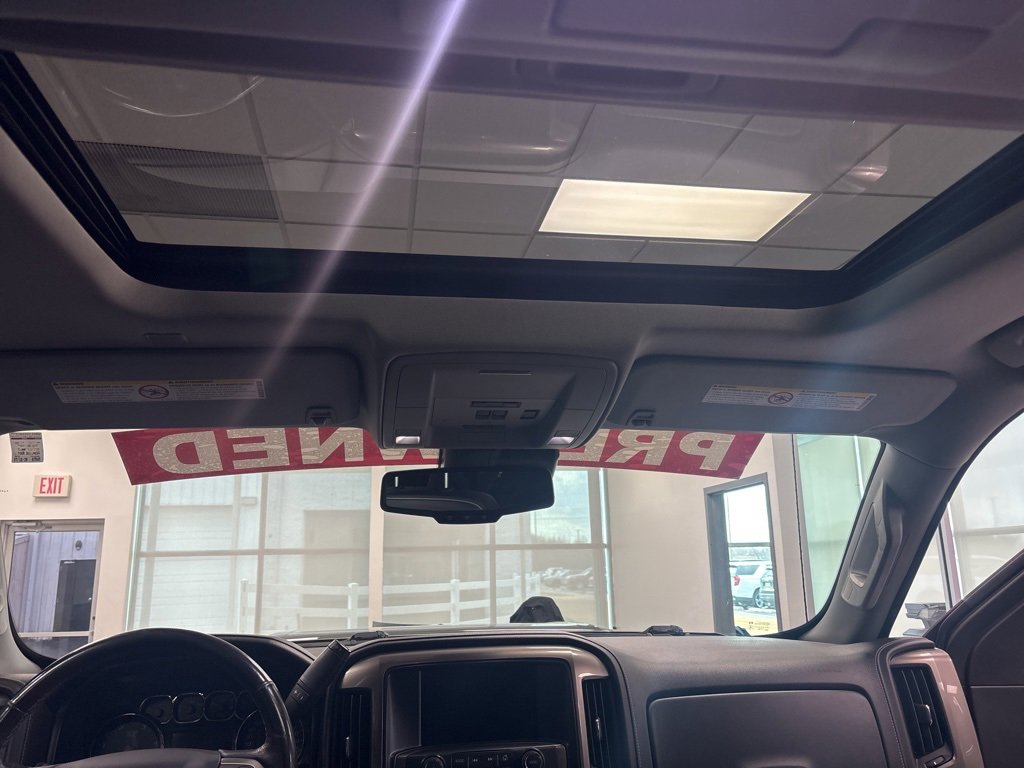 Used 2018 Chevrolet Silverado 2500 High Country w/ Duramax Plus Package image 14