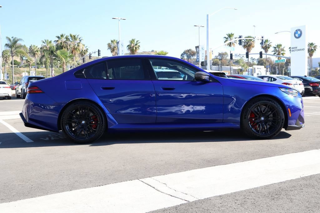 New 2026 BMW M5 AWD/4WD image 3