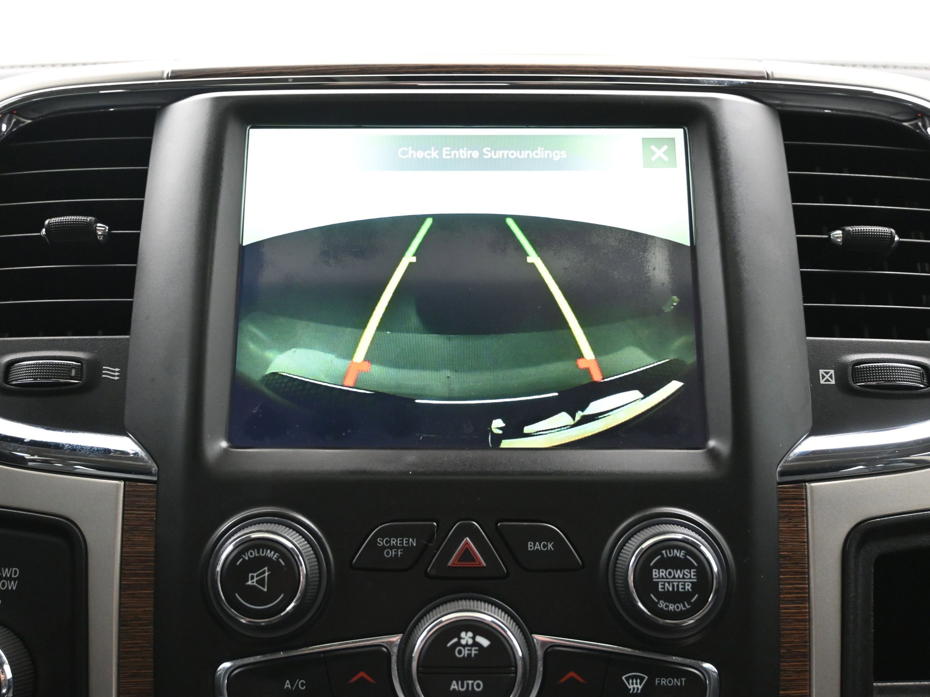 Used 2018 RAM 2500 Laramie w/ Off Road Package AWD/4WD image 31