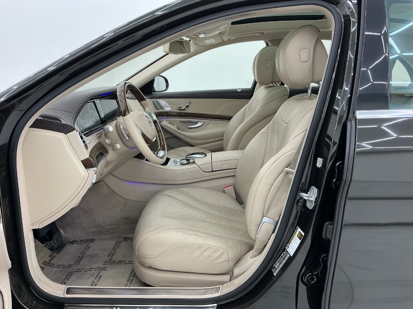Used 2015 Mercedes-Benz S 550 4MATIC Sedan image 14