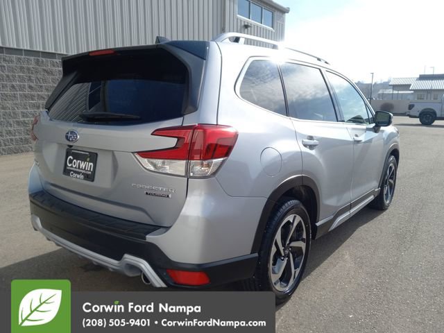 Used 2024 Subaru Forester Touring image 3