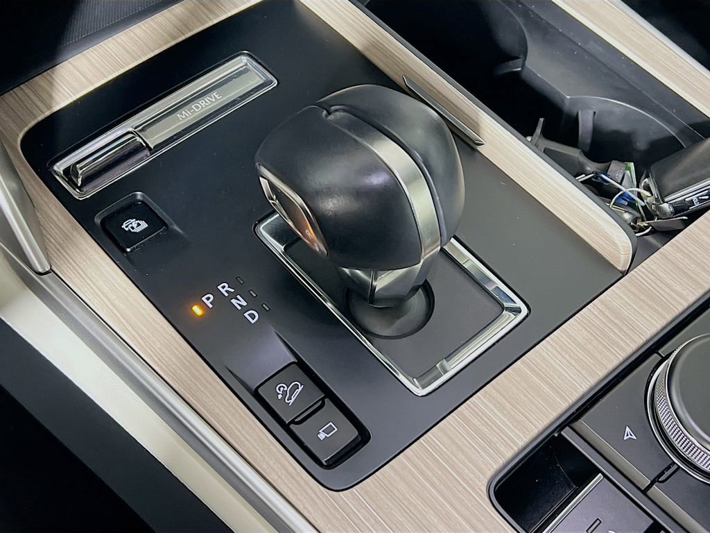 Used 2024 MAZDA CX-90 Plug-In Hybrid w/ Premium Plus image 15