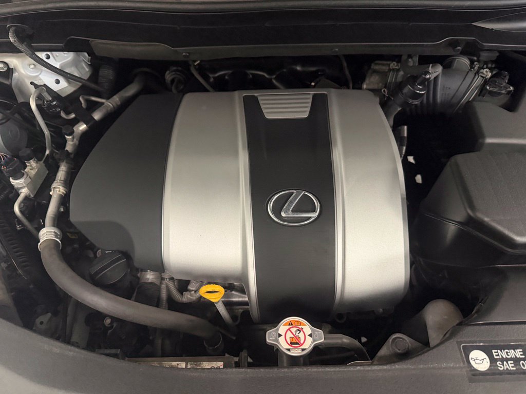 Used 2020 Lexus RX 350L Premium w/ Premium Package AWD/4WD image 9