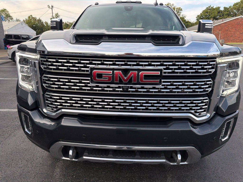 Used 2021 GMC Sierra 3500 Denali w/ Denali Ultimate Package AWD/4WD image 8