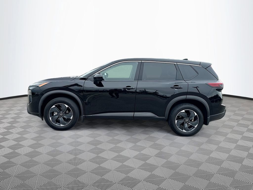 Used 2024 Nissan Rogue SV AWD/4WD image 7