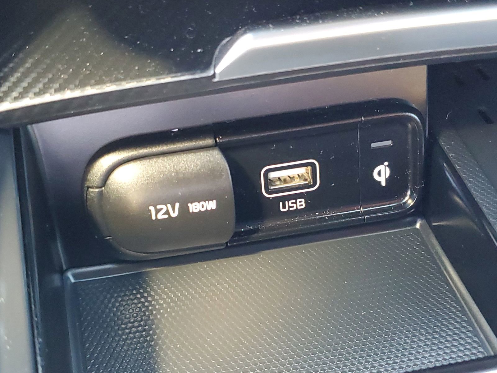 Used 2023 Kia Stinger GT-Line w/ Sun & Sound Package image 26