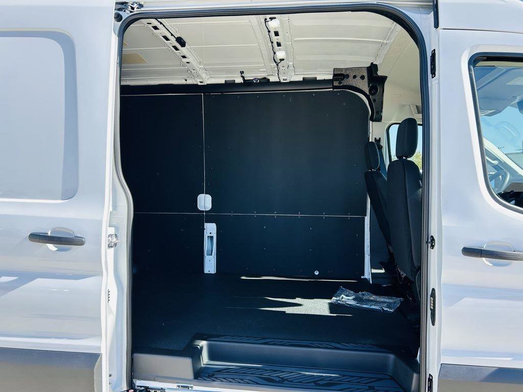 New 2026 Ford Transit 250 148 Medium Roof w/ Load Area Protection Package image 22