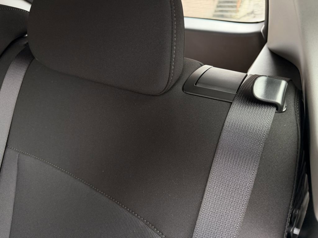 New 2026 Hyundai Kona SE image 19